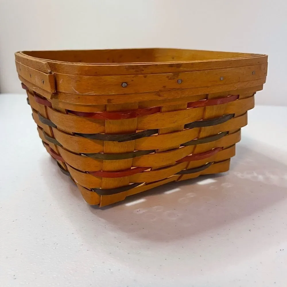 Vintage 1996 Longaberger Berry Basket